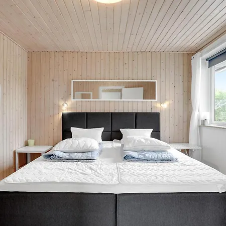 Holiday home Four-bedroom In Faaborg