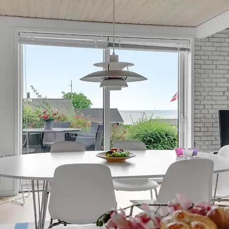 Four-bedroom In Holiday home Faaborg